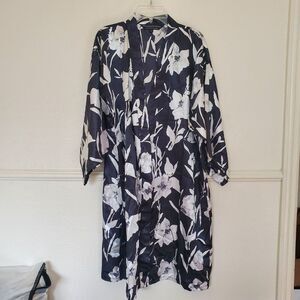 Alexander Del Rossa Satin Black Roses Womens Robe‎ Sz M One Pocket Missing Belt